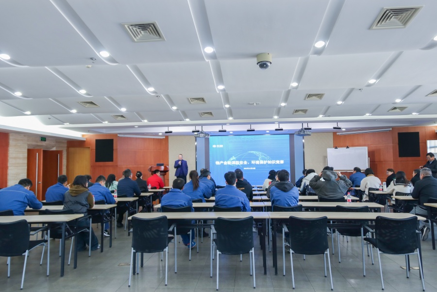 17031424087577470gBP.jpg 11(1).jpg